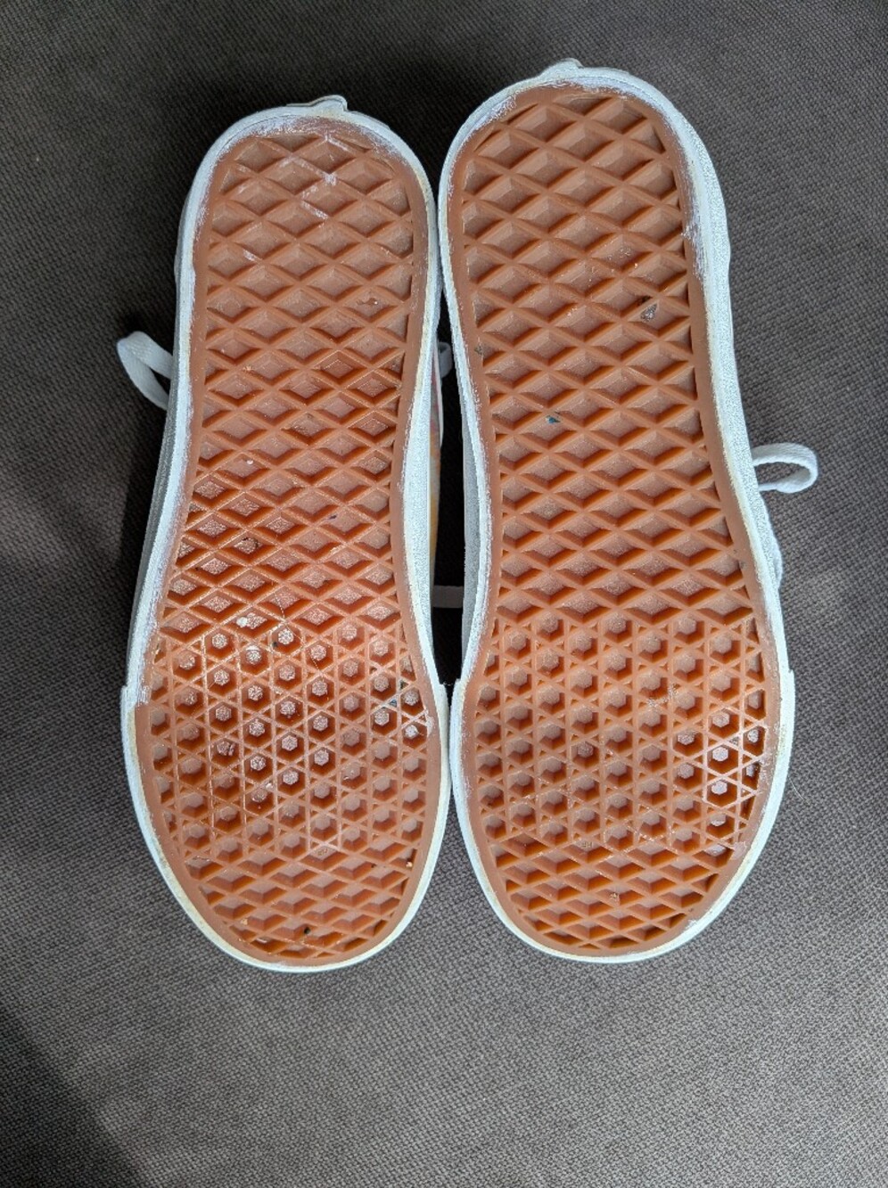 VANS Classic Canvas Sneakers with Gum Rubber Soles - White - Picture 2 of 5